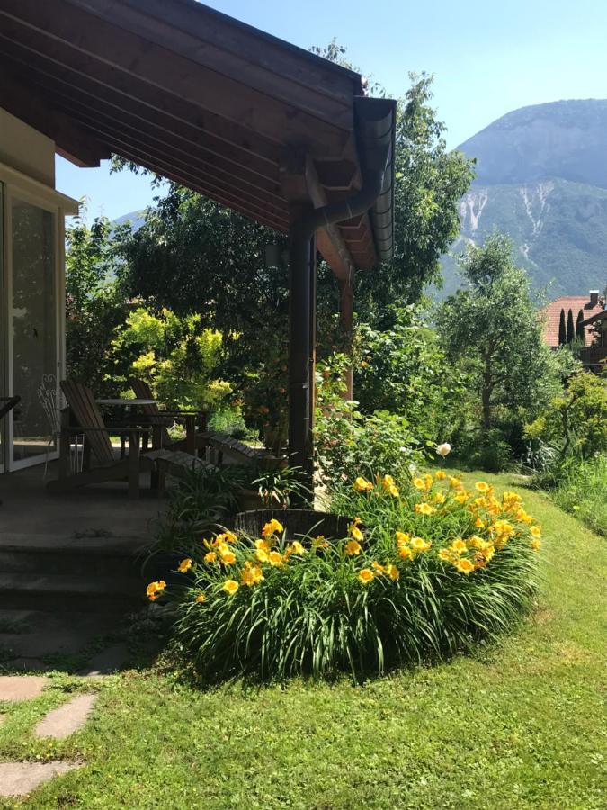 Haus Greti Lägenhet Magre all' Adige Exteriör bild