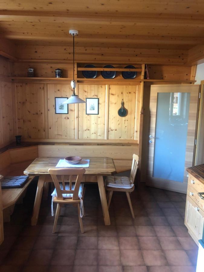 Haus Greti Lägenhet Magre all' Adige Exteriör bild