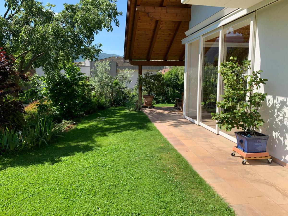 Haus Greti Lägenhet Magre all' Adige Exteriör bild