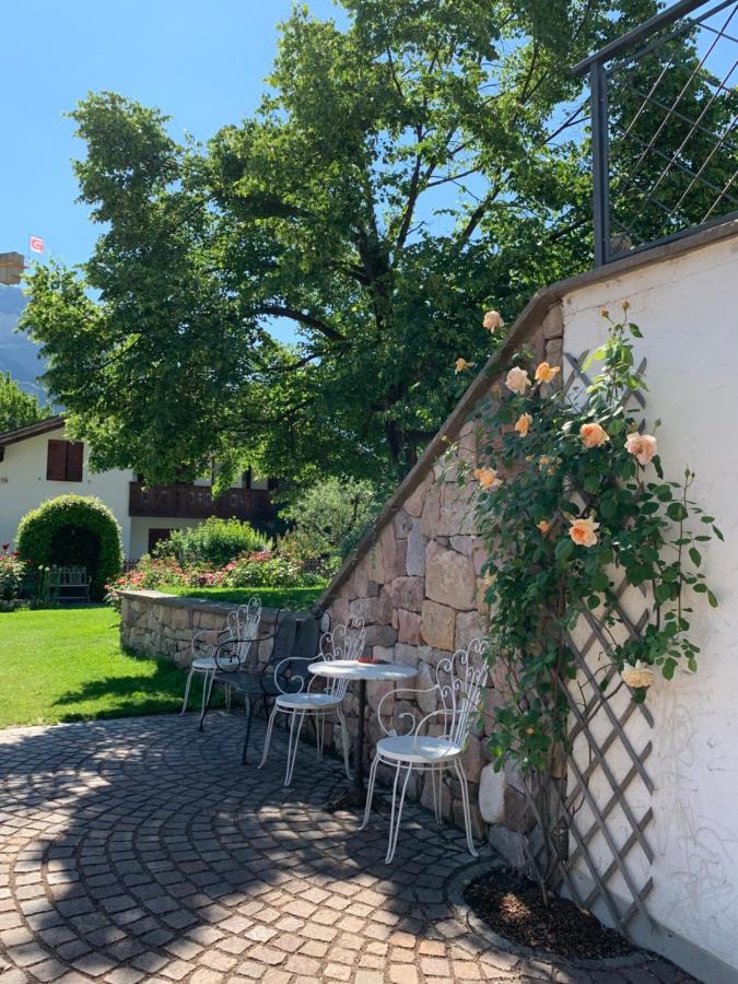 Haus Greti Lägenhet Magre all' Adige Exteriör bild